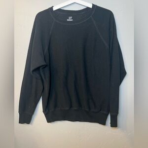 Aerie Waffle Distressed Crew Black XS